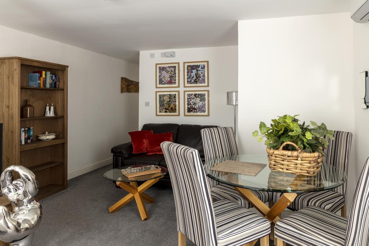 River Court Apartments Lets Кембридж Экстерьер фото