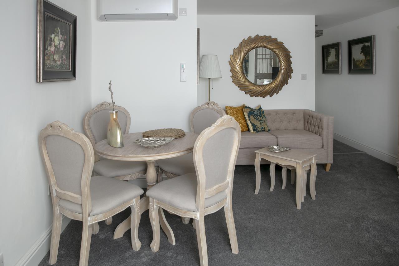 River Court Apartments Lets Кембридж Экстерьер фото